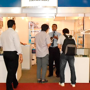 Images da feira e stands
